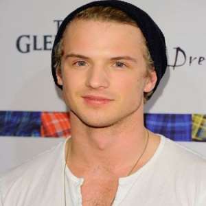 Freddie Stroma